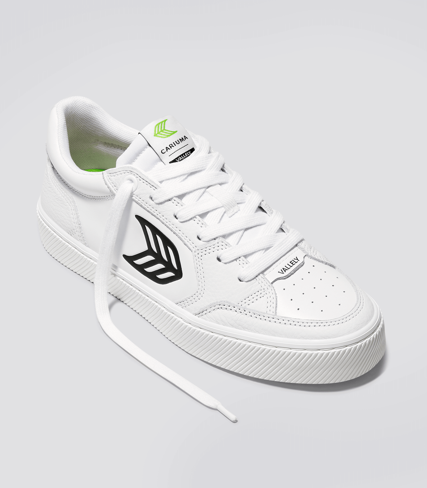 Sapatilhas Cariuma VALLELY White/Black