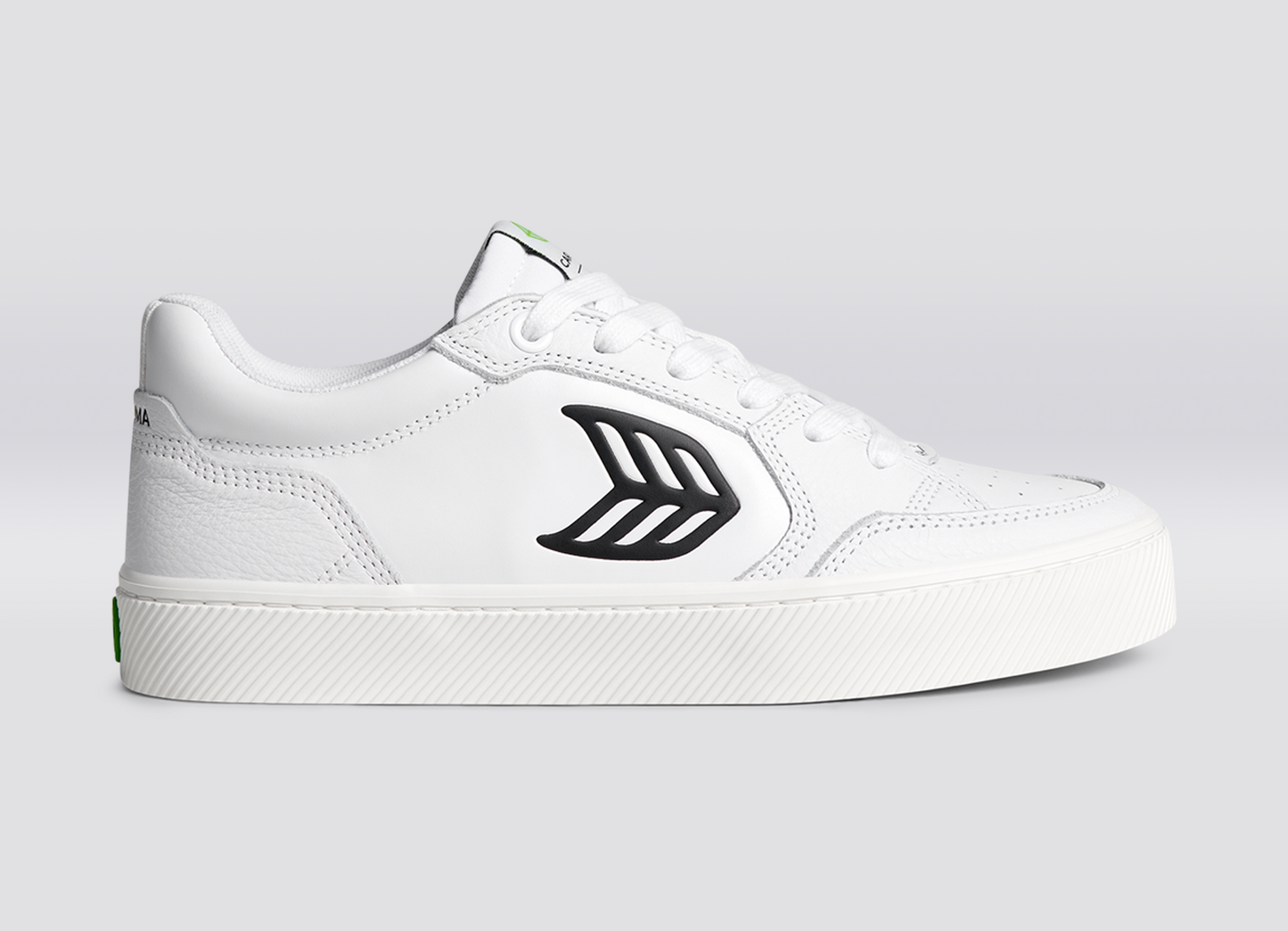 Sapatilhas Cariuma VALLELY White/Black
