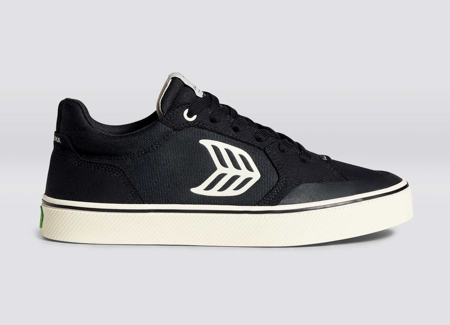 Sapatilhas Cariuma VALLELY Black/Ivory